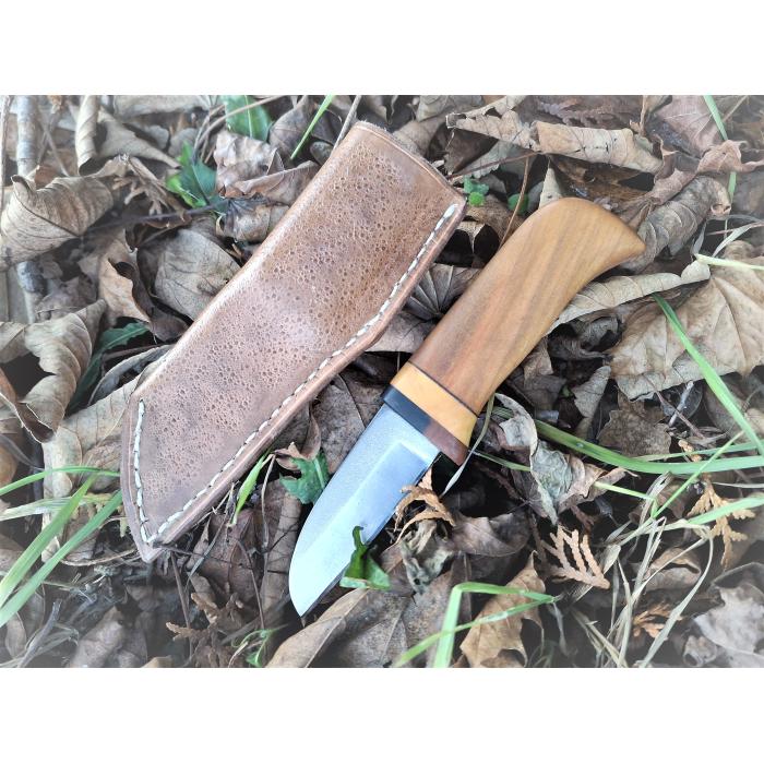 Monty knives MK 008 (Tukan)